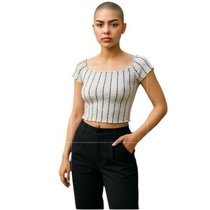 Kendall & Kylie Short Sleeve Crop Top. White with Blue Stripes. Size M. #673